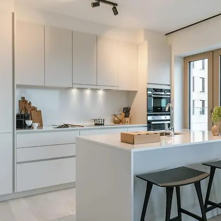 Huswell - Beautiful With Terrace And Parking Ostend