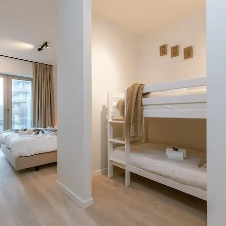 Huswell - Beautiful With Terrace And Parking Ostend