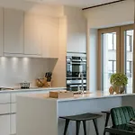 Casiola - Beautiful With Terrace And Parking *