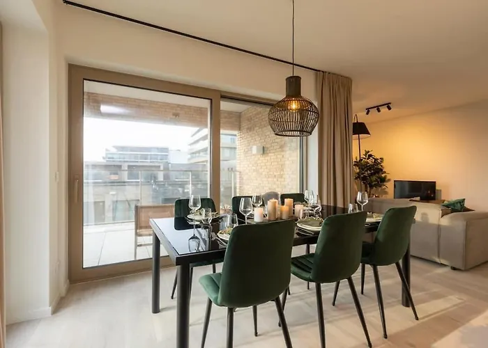 Huswell - Beautiful With Terrace And Parking