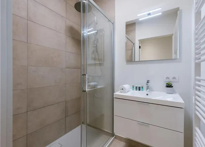 Huswell - Beautiful With Terrace And Parking * Ostend