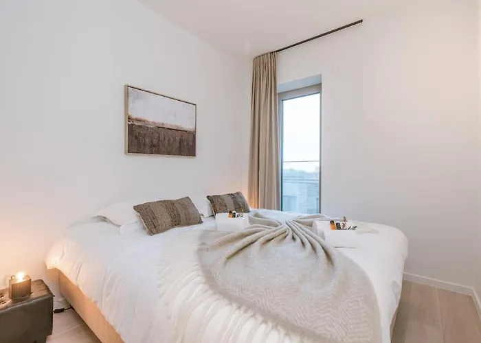 Huswell - Beautiful With Terrace And Parking