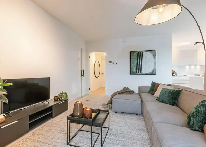 Apartment Casiola - Beautiful With Terrace And Parking