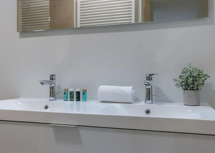 Apartment Casiola - Beautiful With Terrace And Parking Ostende