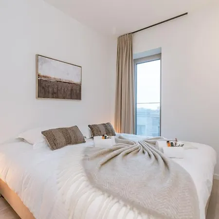 Casiola - Beautiful With Terrace And Parking * Ostenda