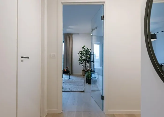 Appartement Huswell - Beautiful With Terrace And Parking