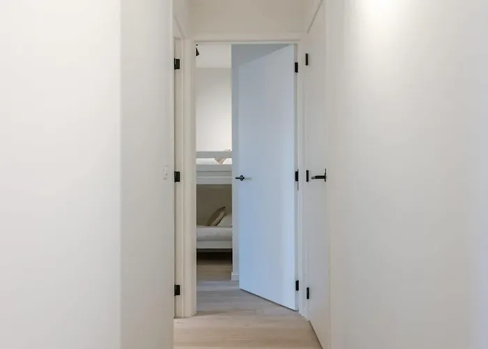 Appartement Huswell - Beautiful With Terrace And Parking